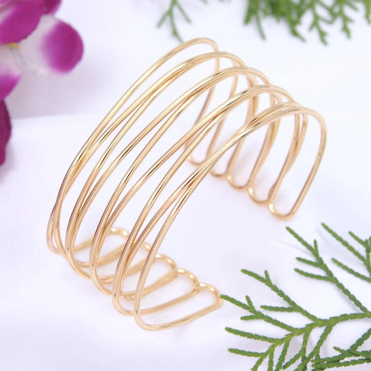 The Wave Of Gold Cuff